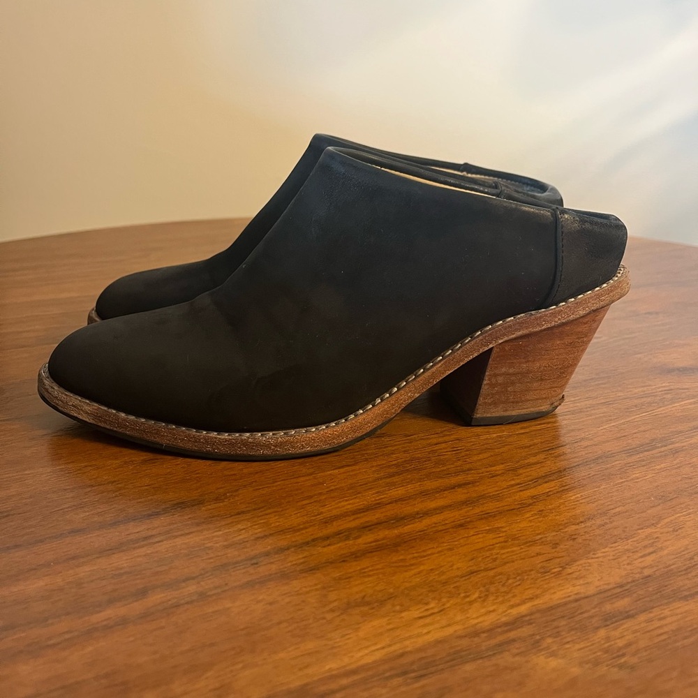 Poppy Barley Nubuck Heeled Mule